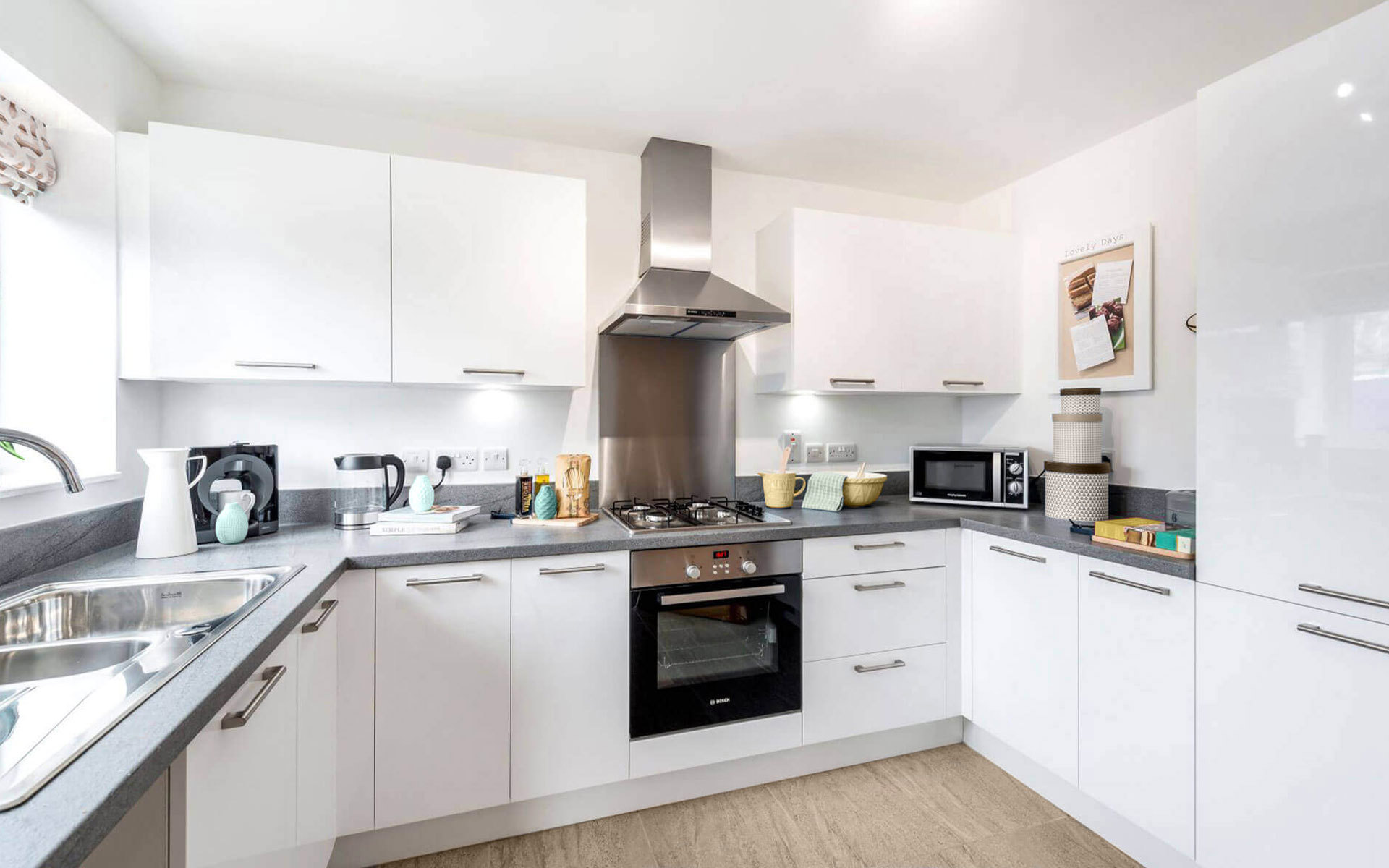 OHM Summergates Kitchen1b Web Opt