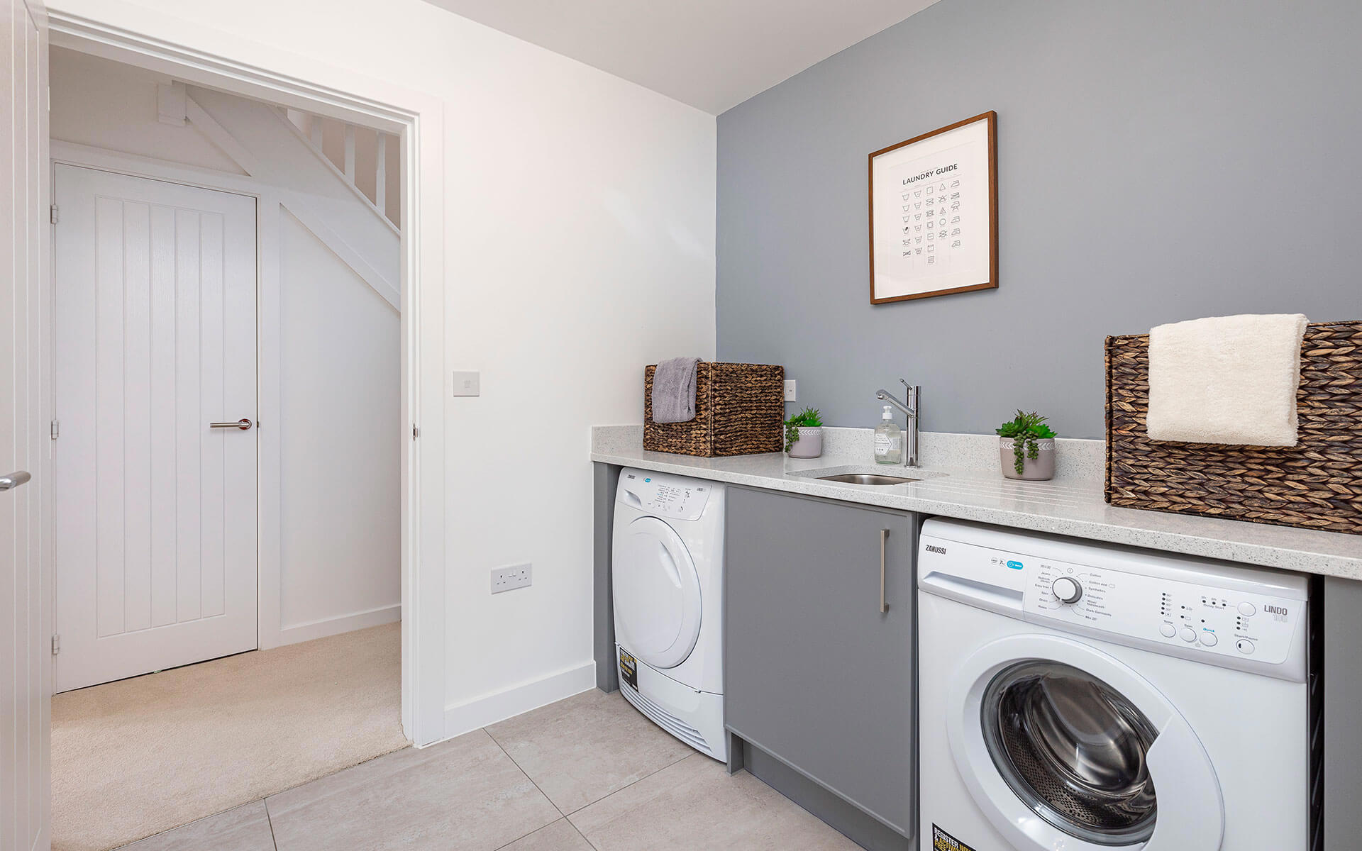 OHS The Hedgerows Rowan Utility