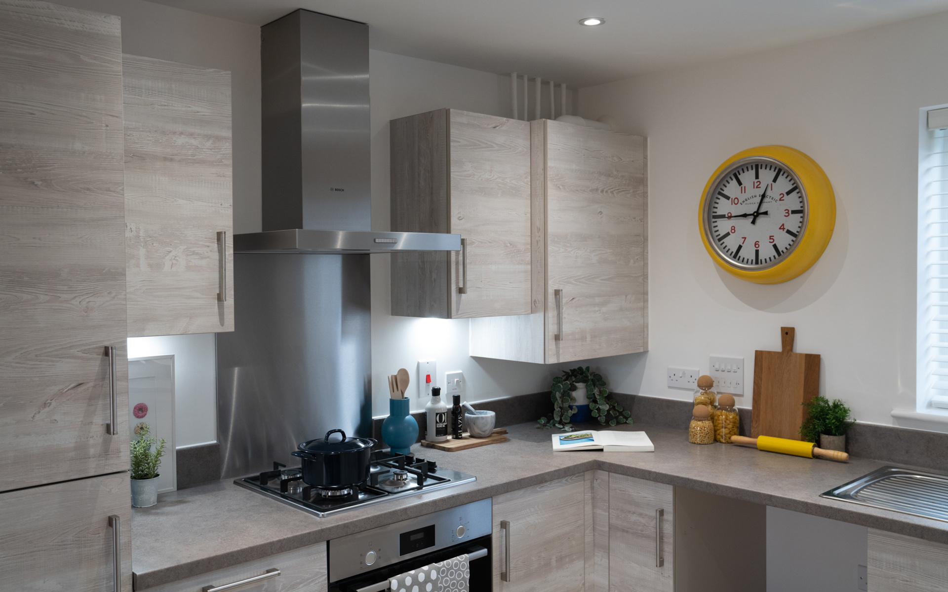 OH Mill View Ashley LR (24)