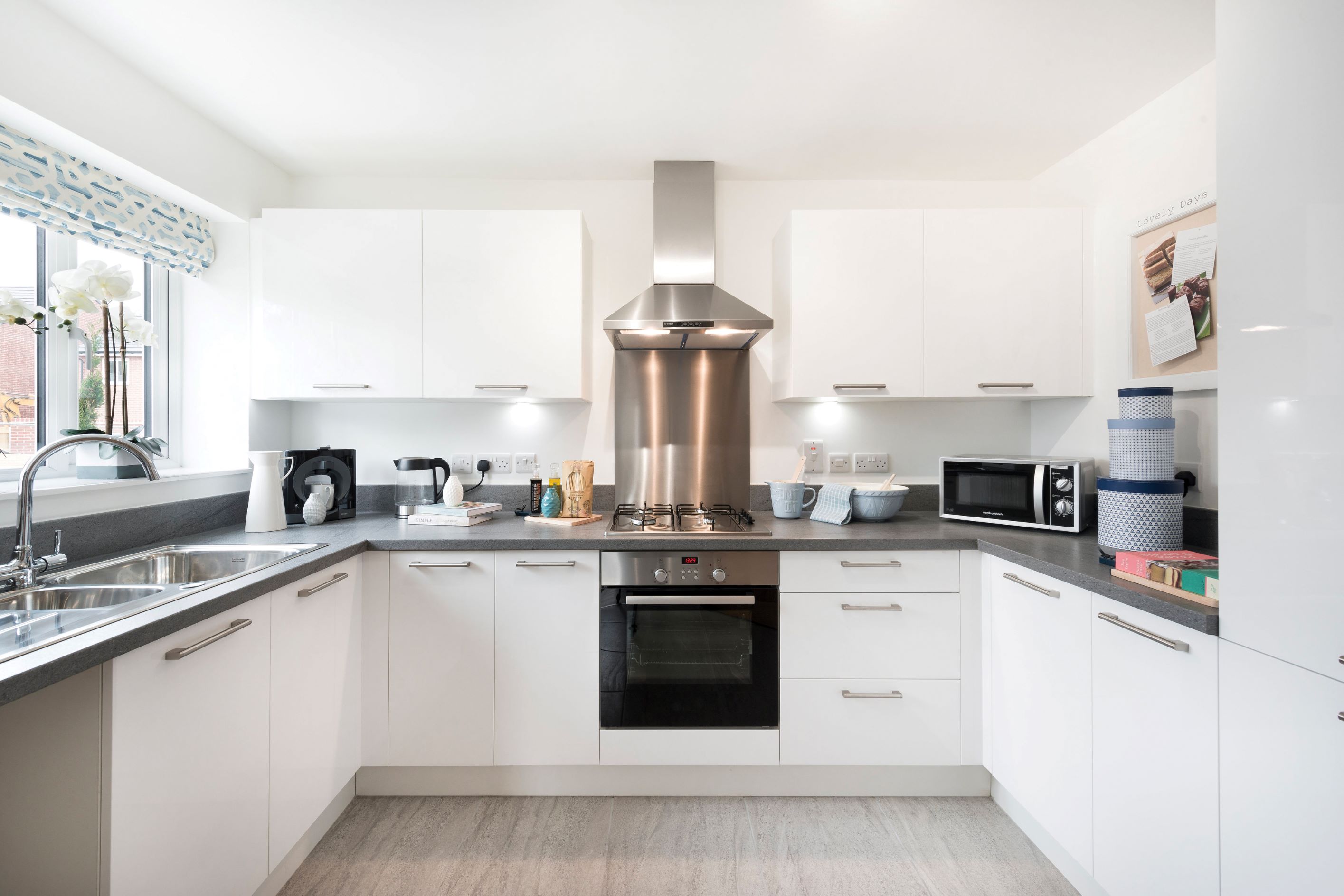 OH Summer Gates Kitchen