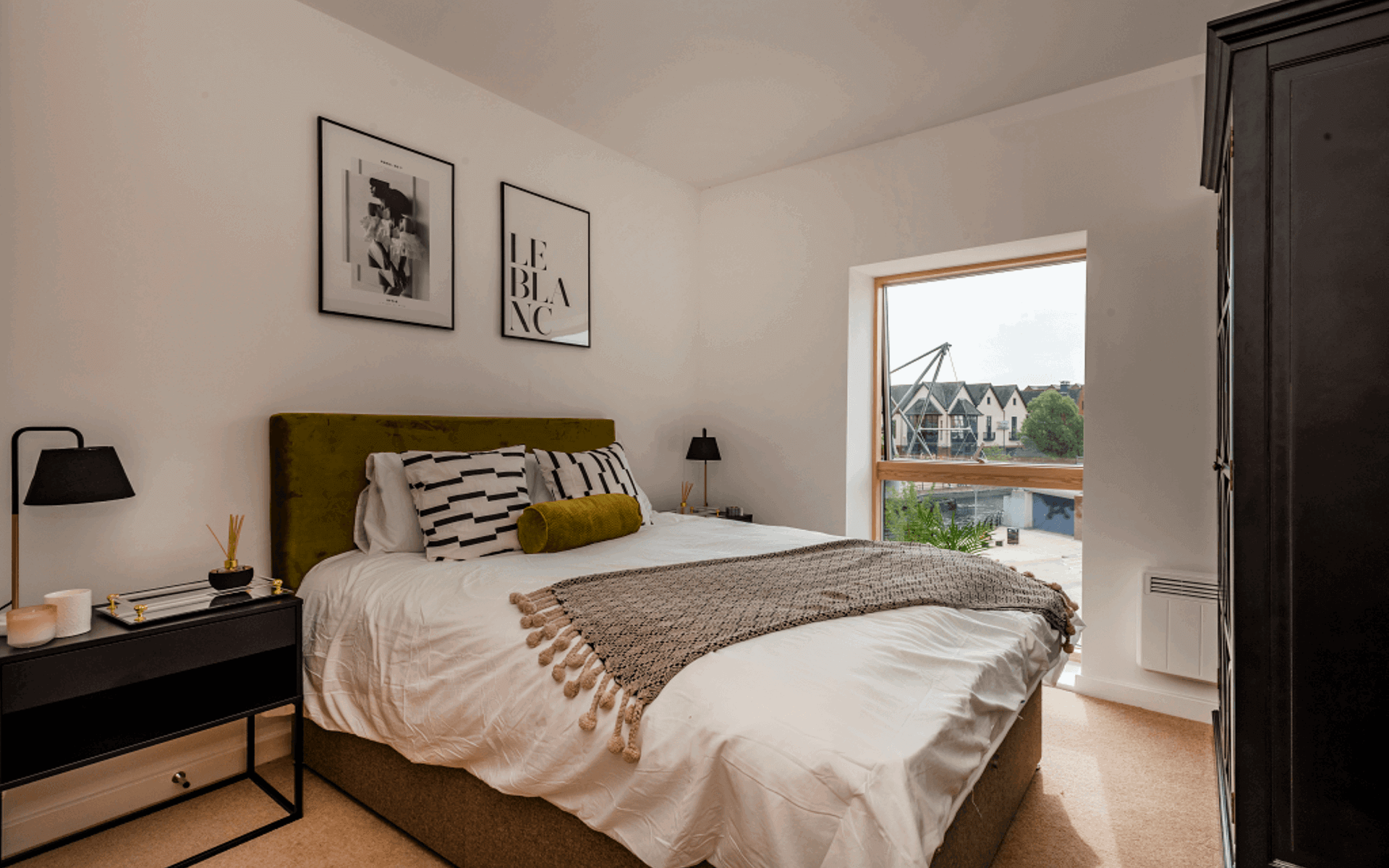 Oh Saq Show Home 3 Lr 1