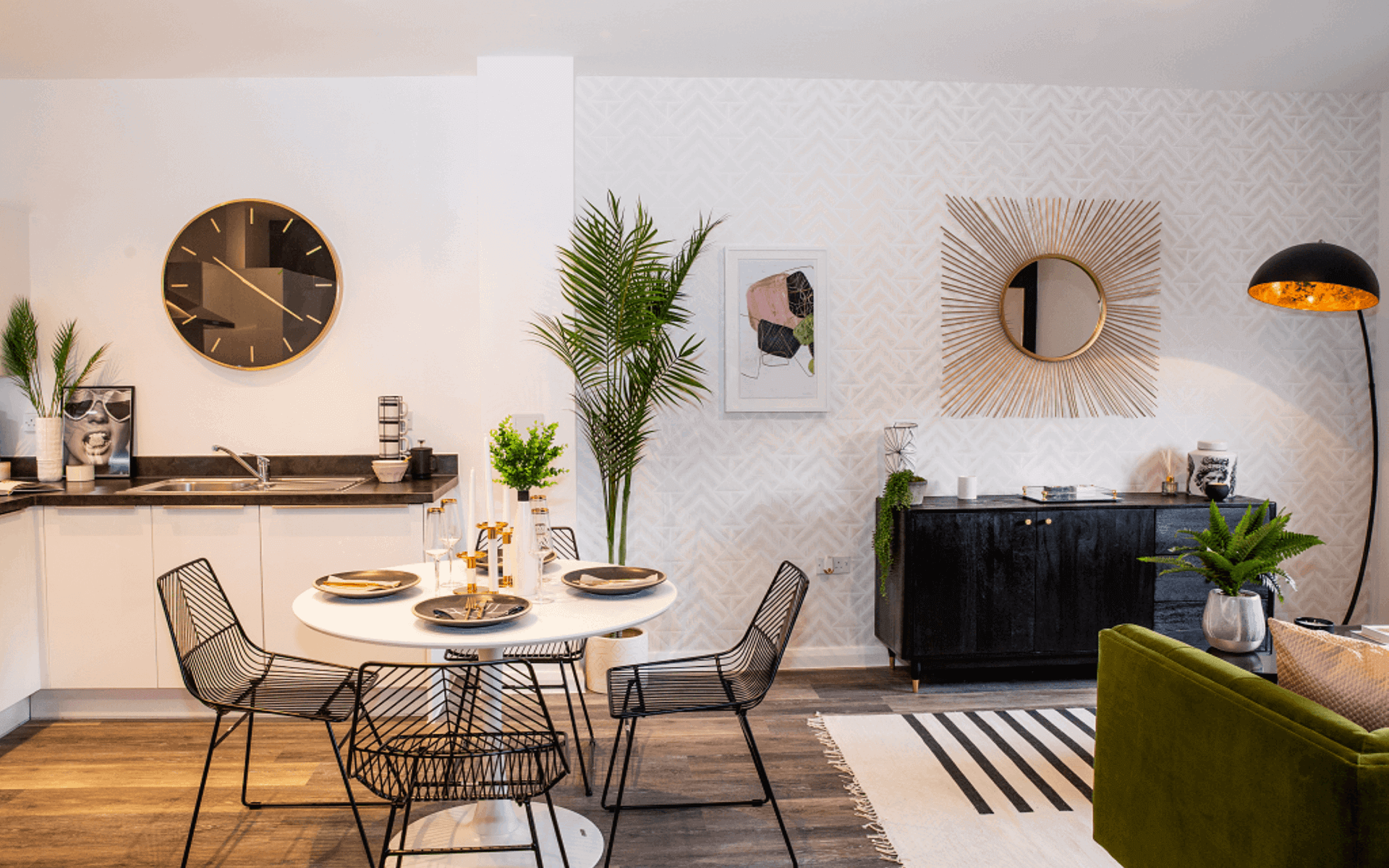 Oh Saq Show Home 2 Lr 2