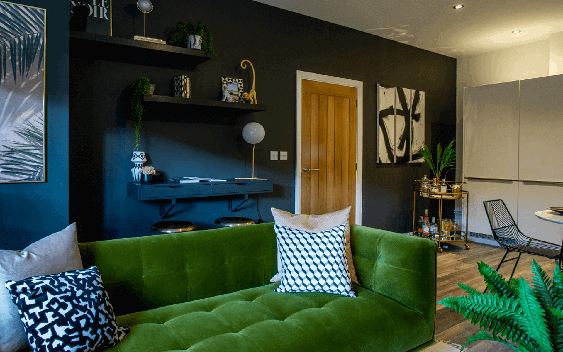 Oh Saq Show Home 2 Lr 3