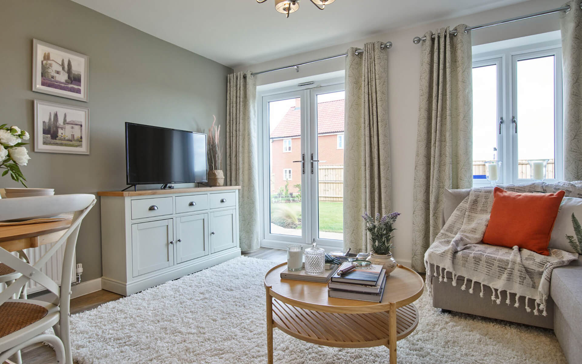 Spec - Living Room Optimised