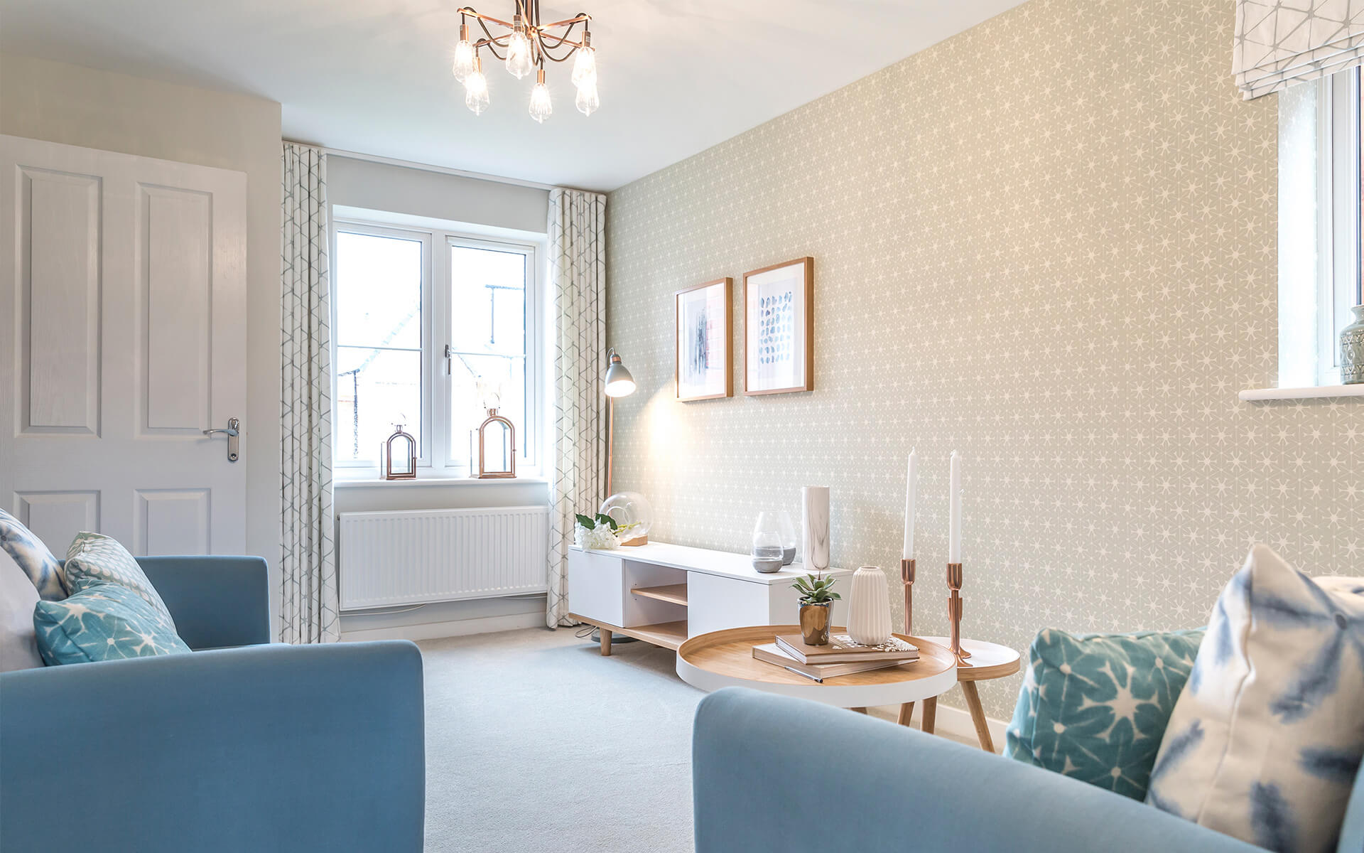 4Cranford Chase Living Room Small(R)