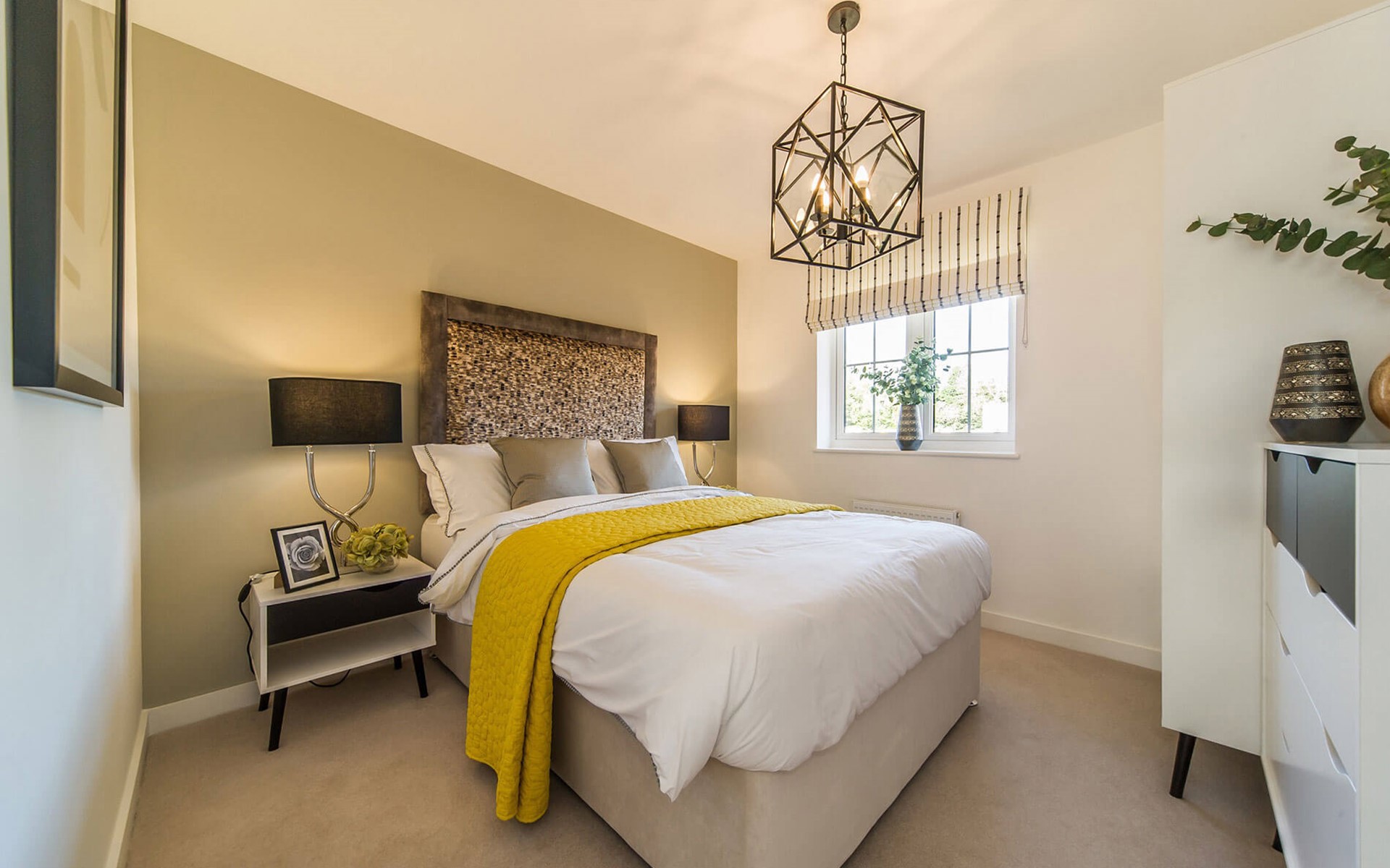 Ohs Kingsoakpark Beaufort Bedroom2 Opt