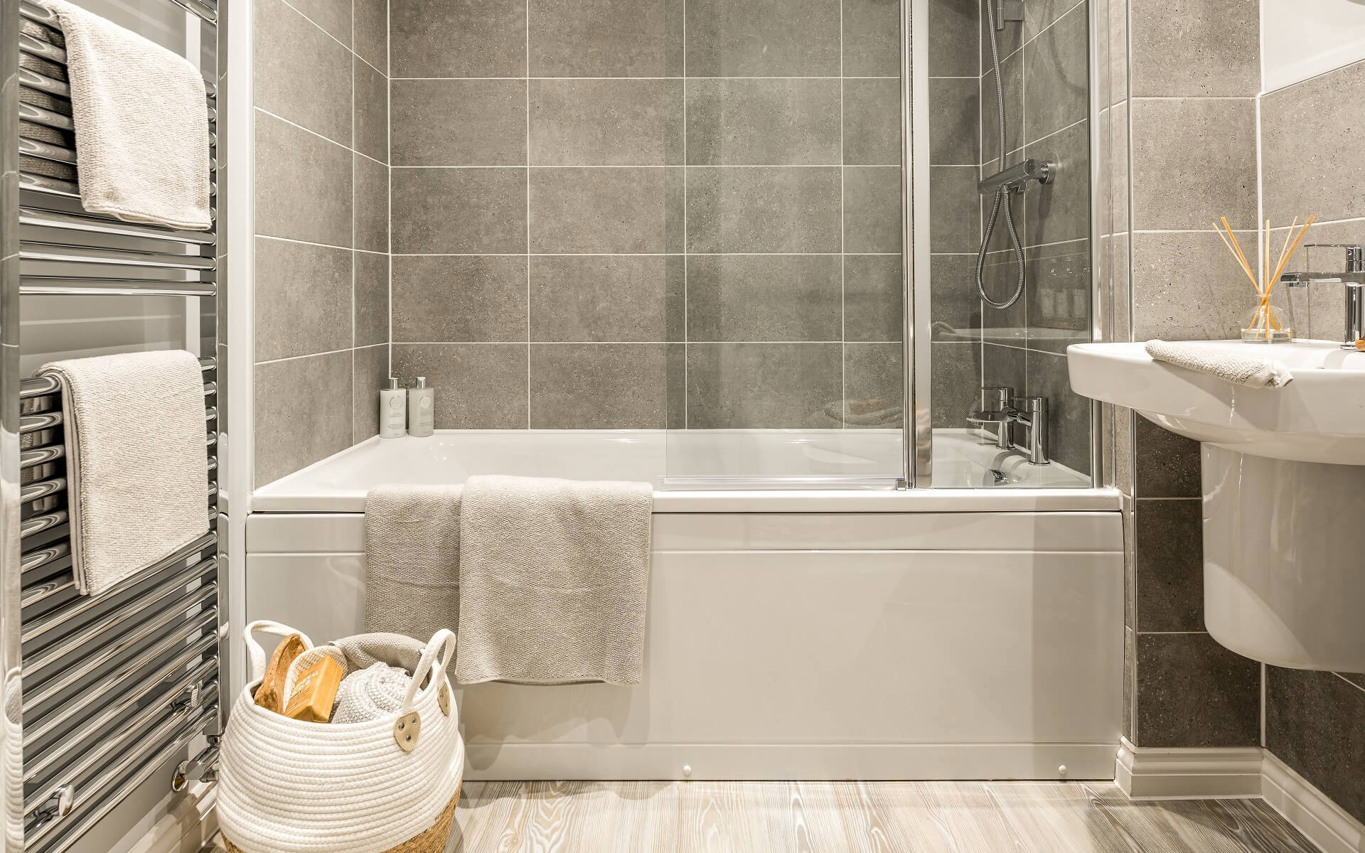 Savant Court Bathroom 3