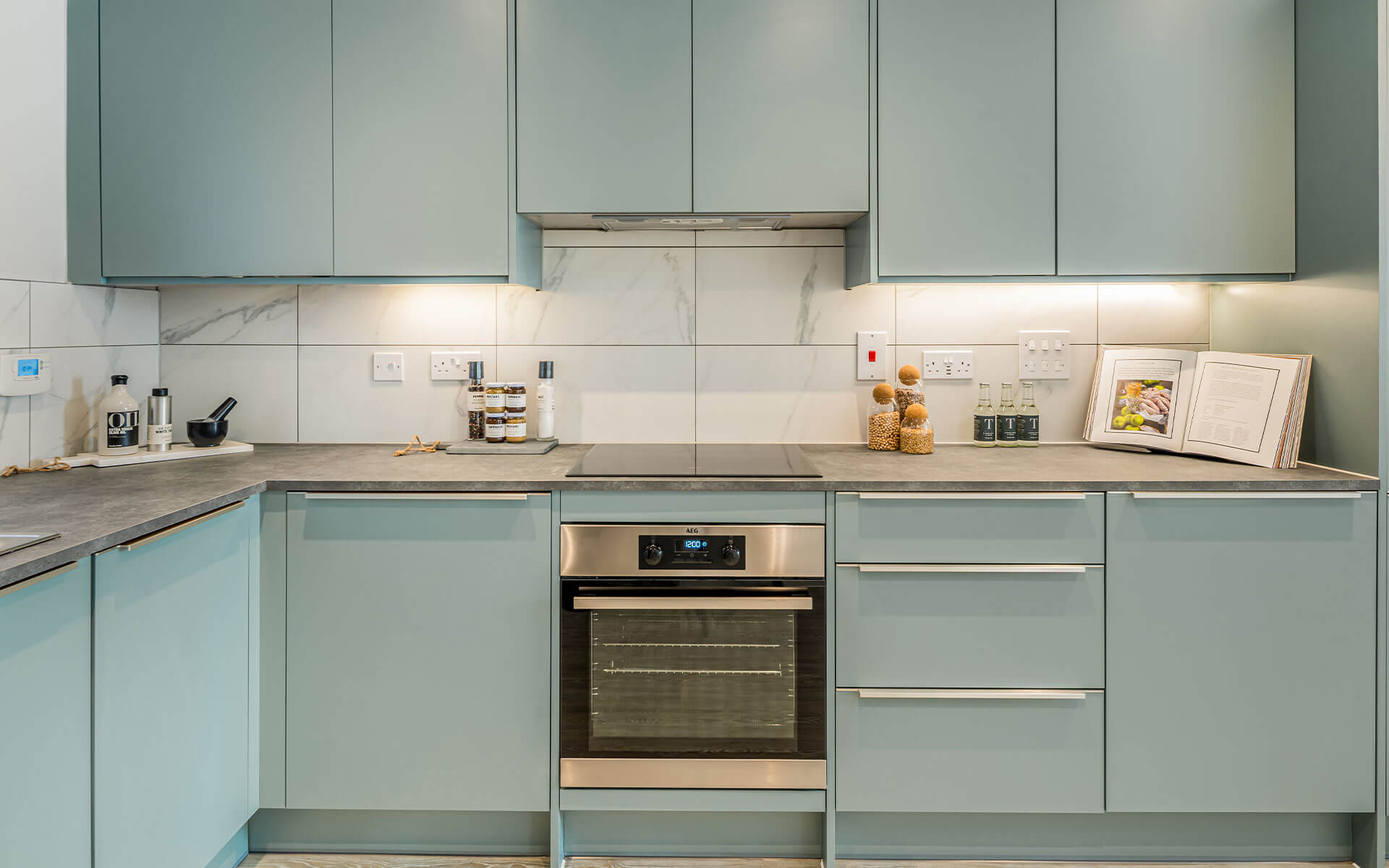Kitchen (2)