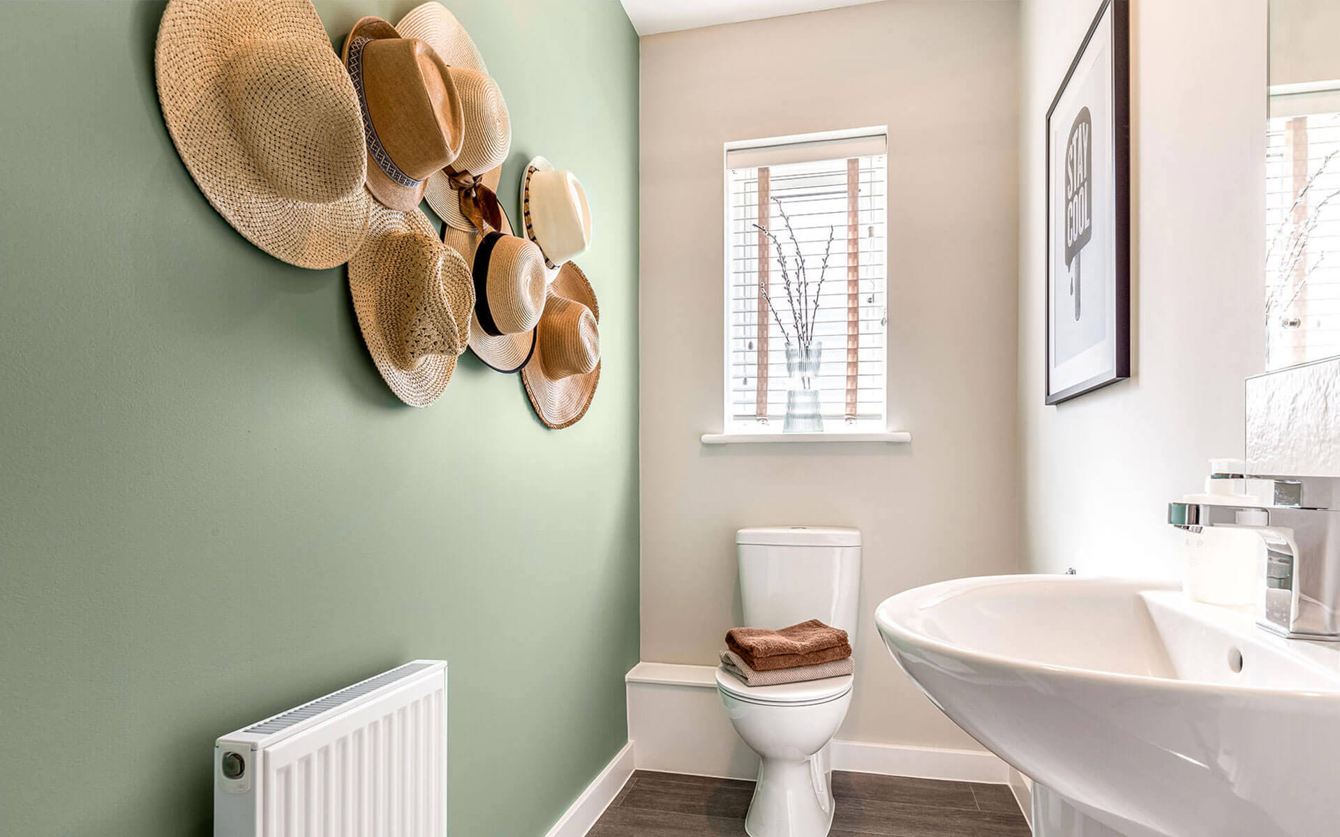 OHS CG Thedaisy Cloakroom Olive