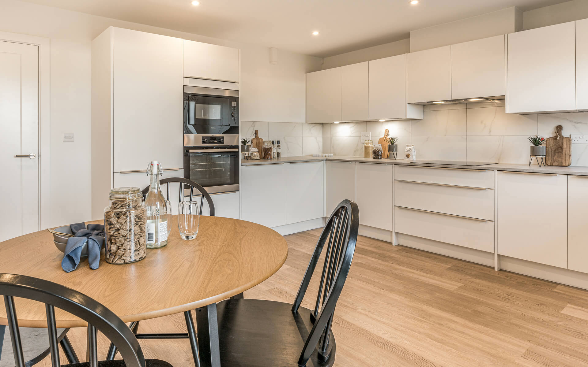 OH Dovecote Gardens P69 Sandringham LR 58