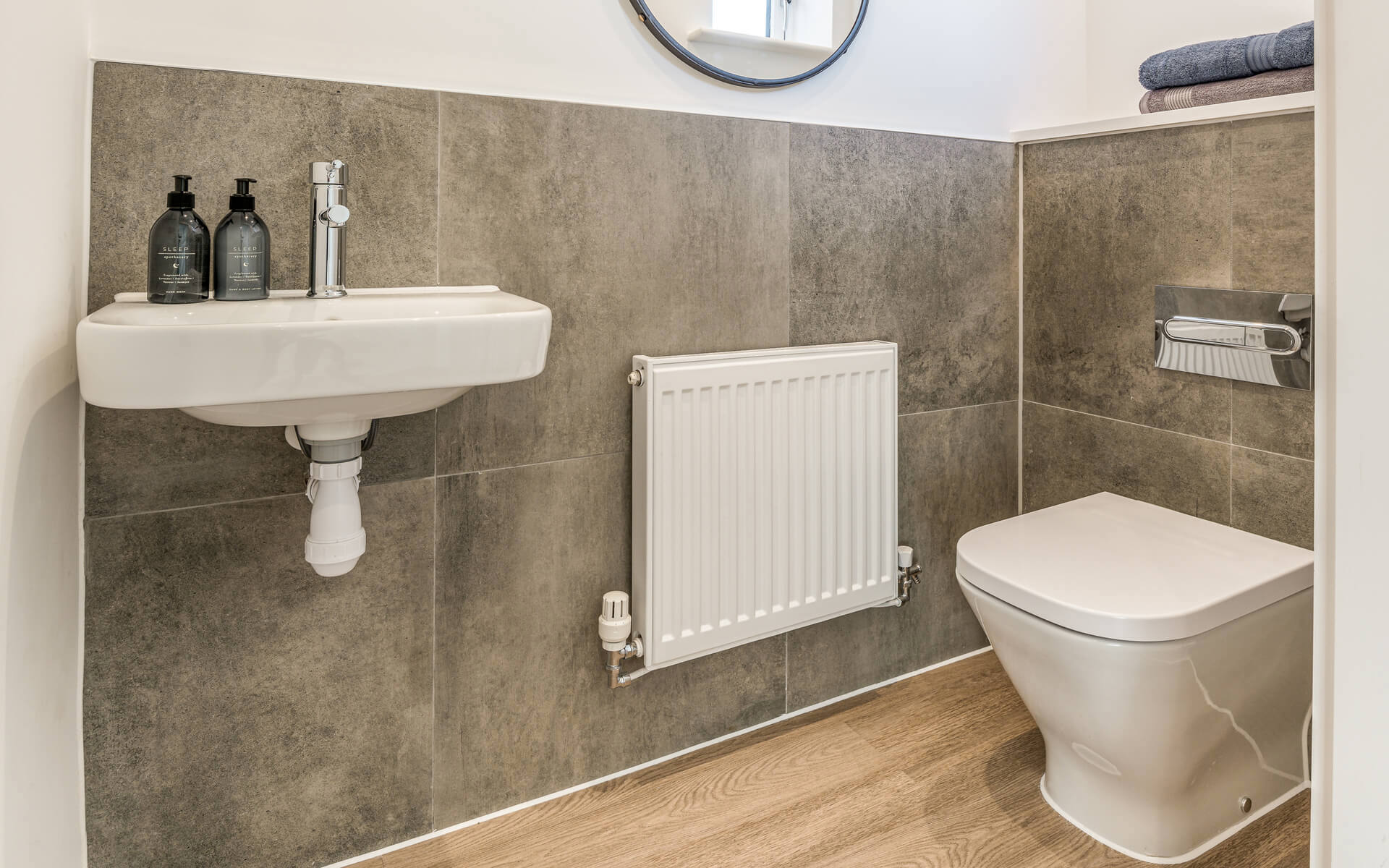 OH Dovecote Gardens P69 Sandringham LR 33