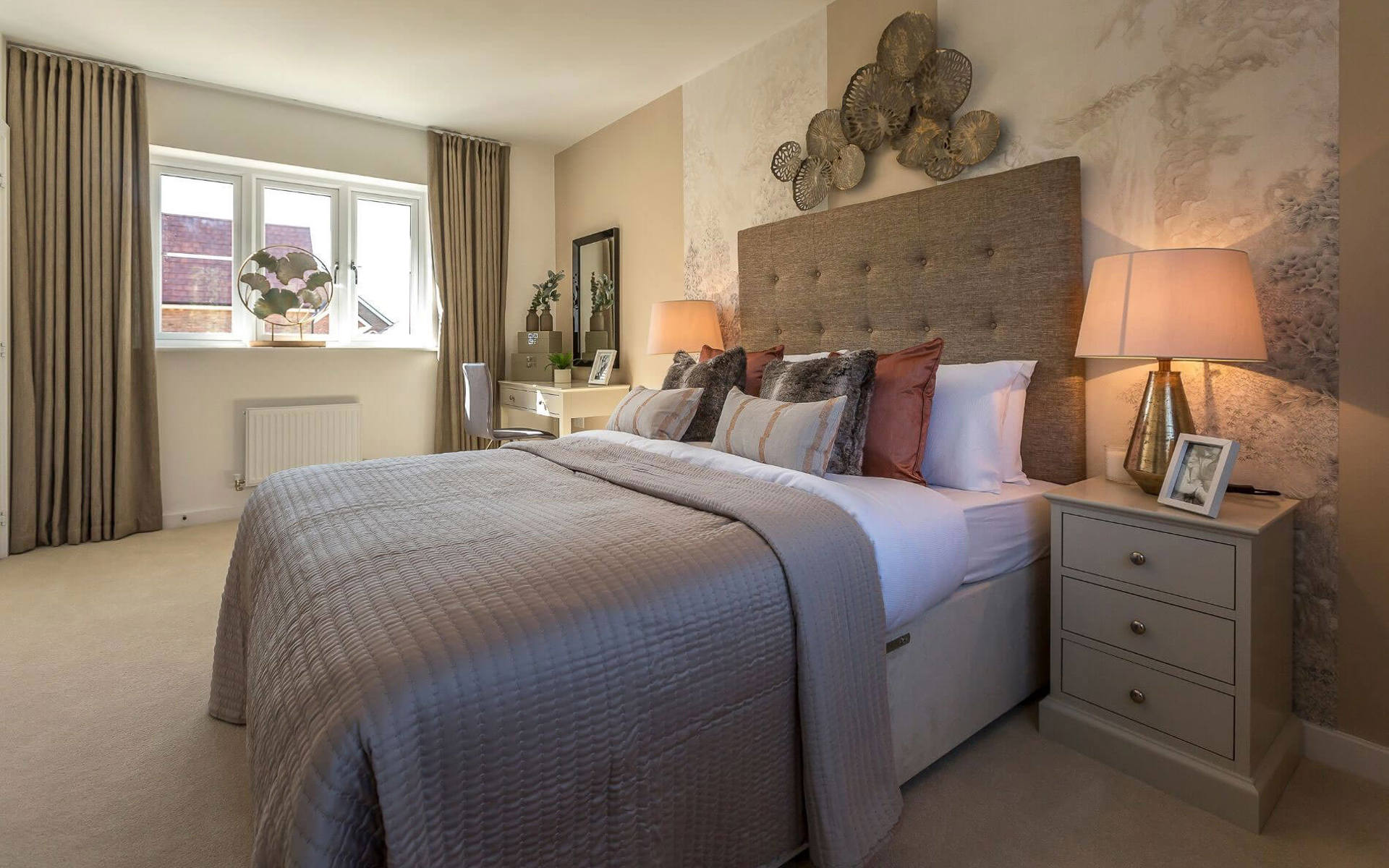 OHS The Hedgerows Rowan Bed1a