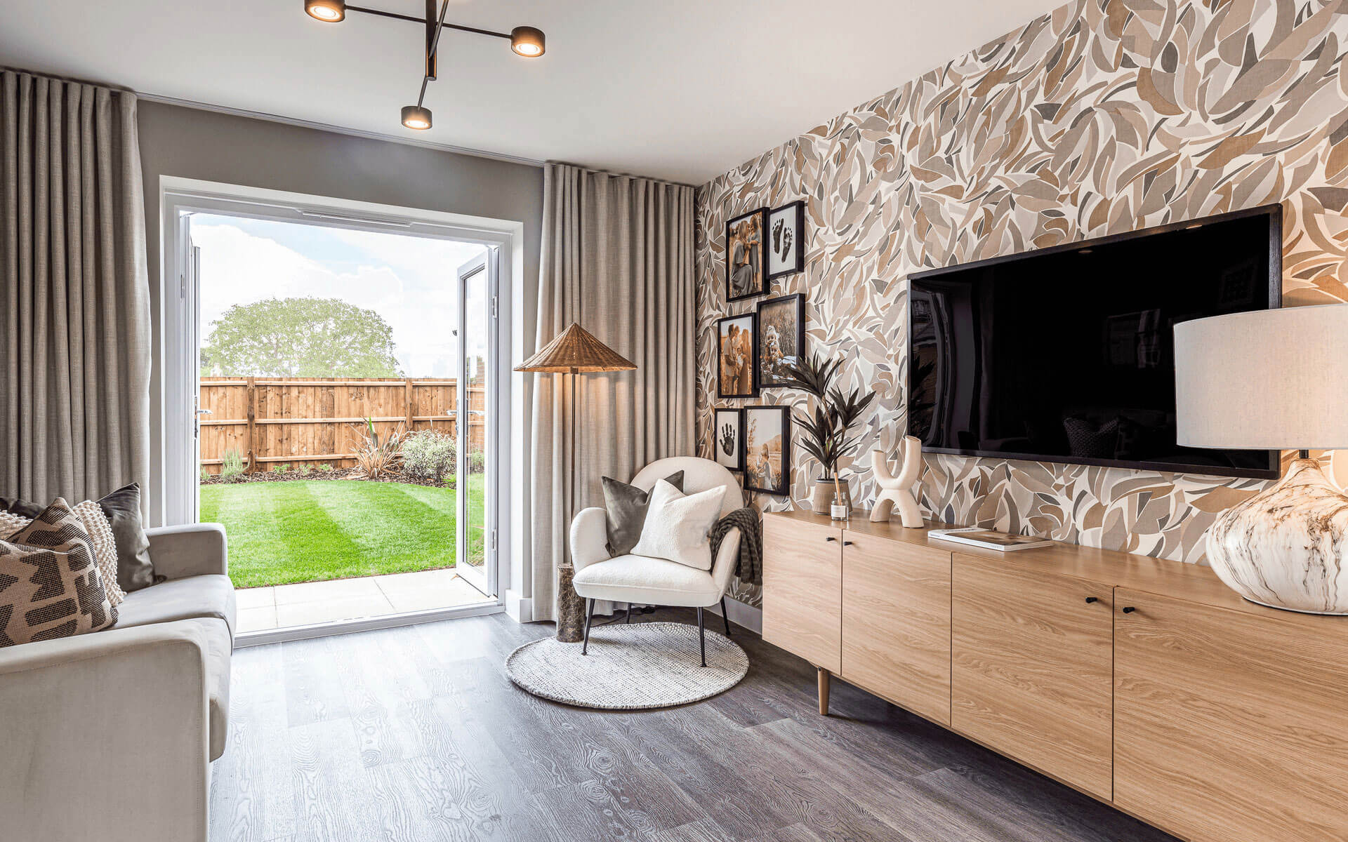 OHE Dovecotegardens Stevington Living4