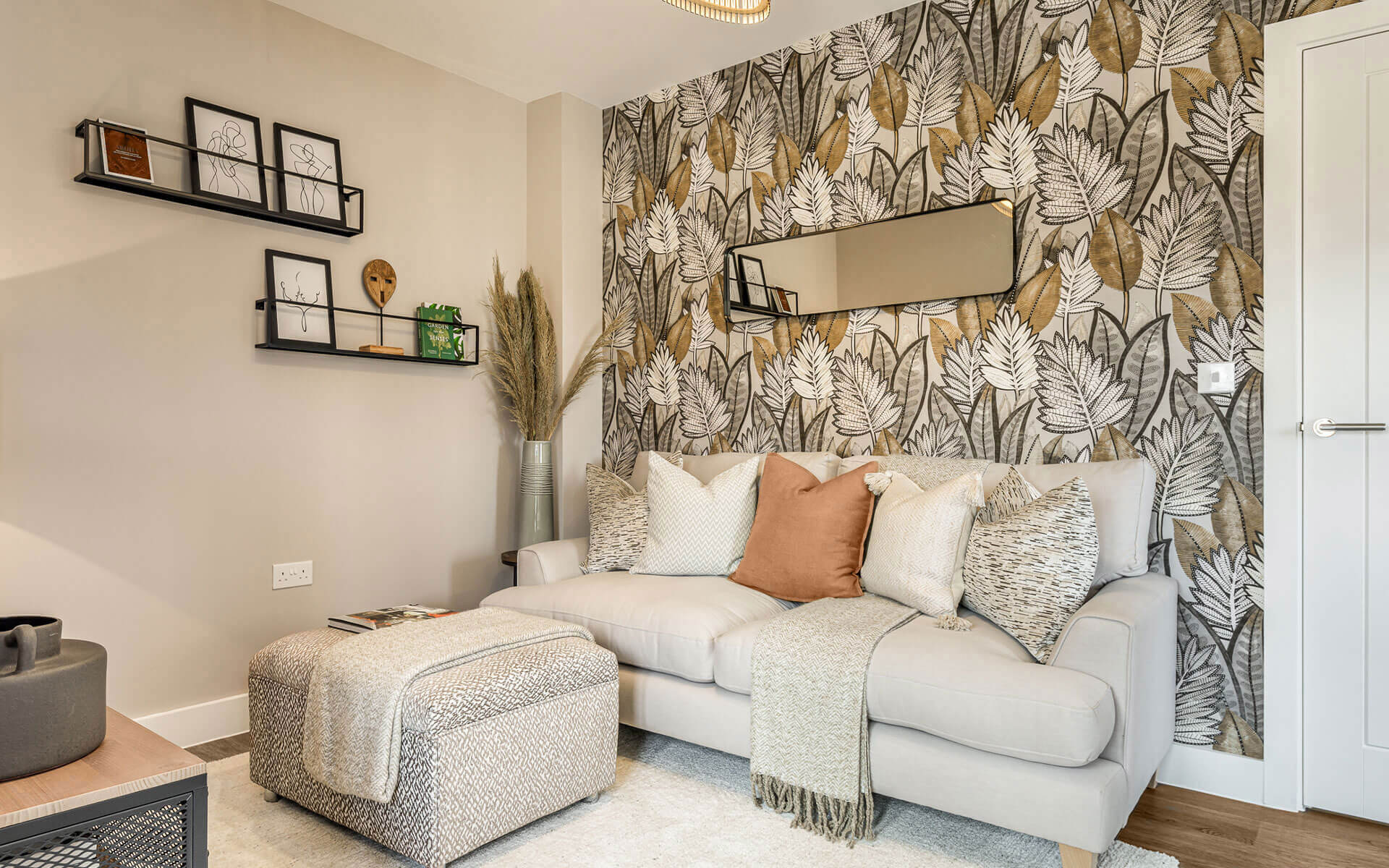 OHM HWP Living6 1306